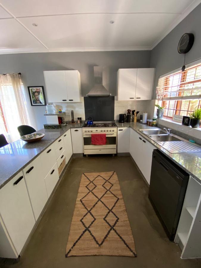 הוילה קייפטאון Cosy And Unique Family Retreat In Hout Bay מראה חיצוני תמונה